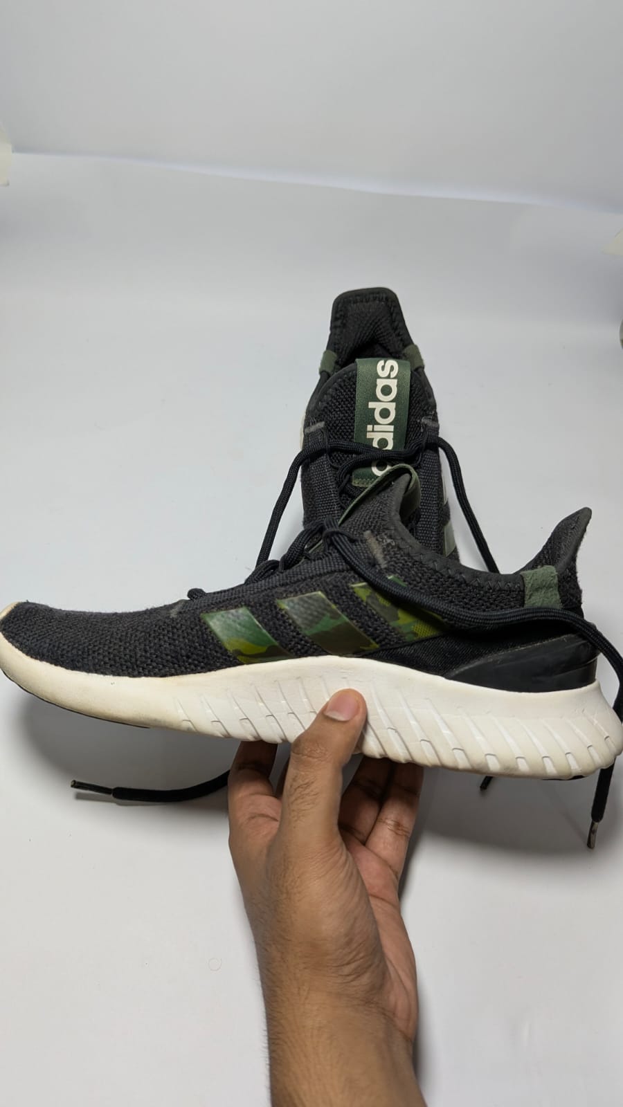 Adidas Kaptir 2.0 Core Black / Green Oxide — US 7.5 — Pre-Owned