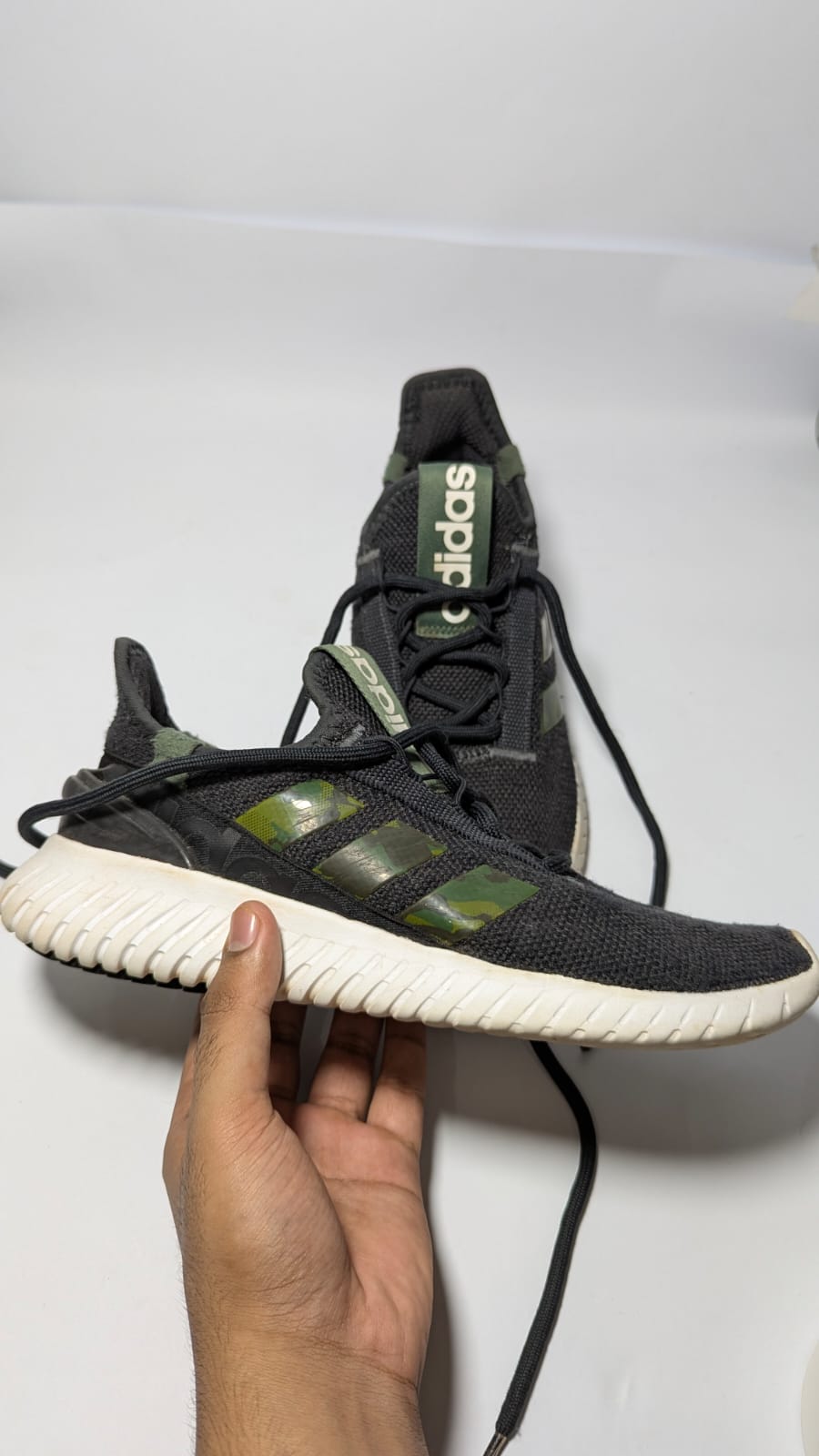 Adidas Kaptir 2.0 Core Black / Green Oxide — US 7.5 — Pre-Owned